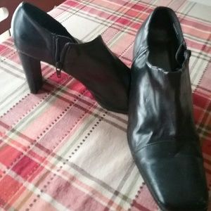 faux leather booties